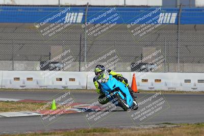 media/Nov-26-2022-Fastrack Riders (Sat) [[b001e85eef]]/Level 2/Session 3 Outside Turn 9/